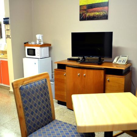 Hostal Universitario San German Ngoại thất bức ảnh