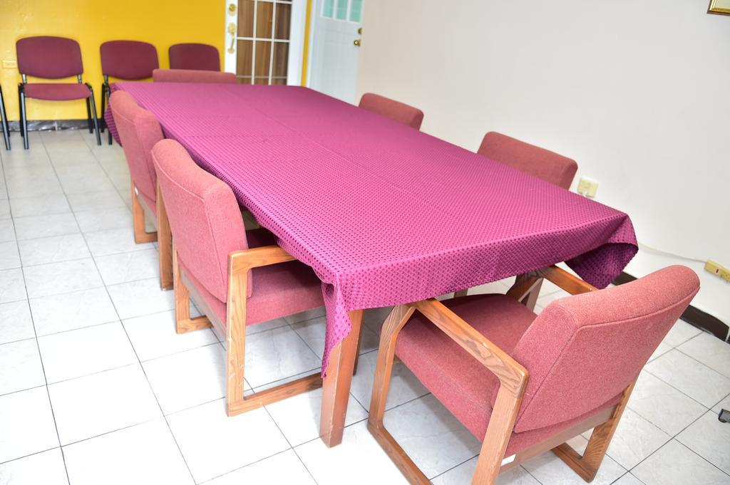 Hostal Universitario San German Ngoại thất bức ảnh