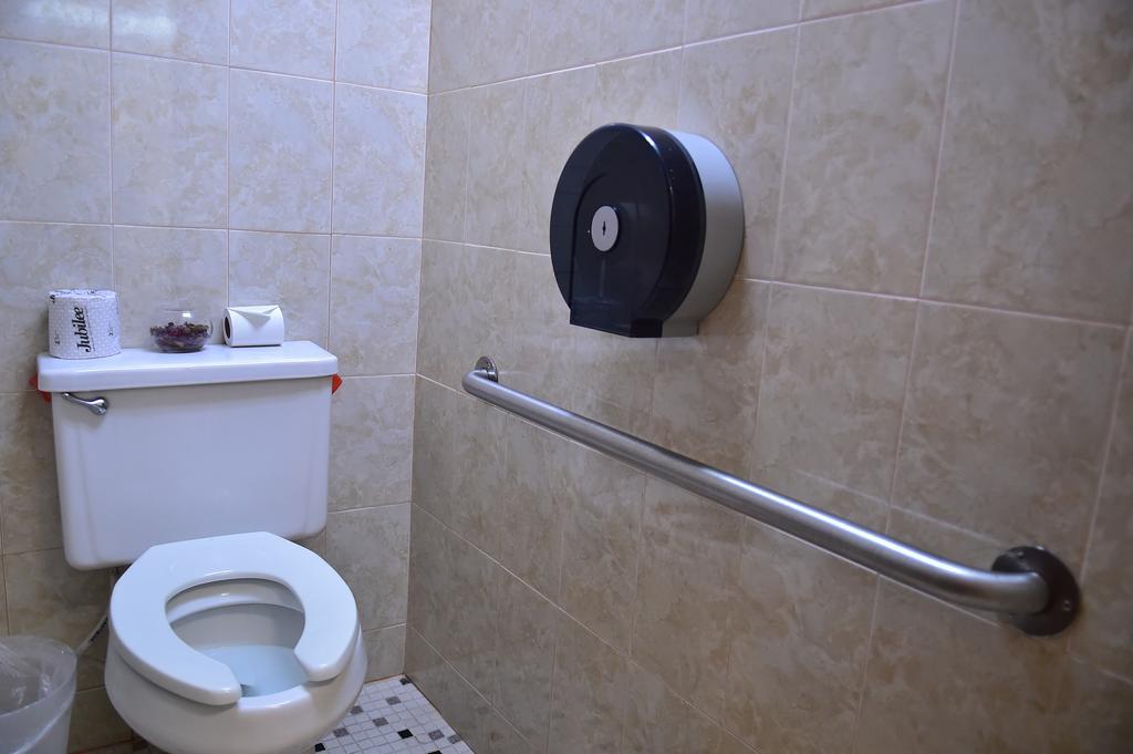 Hostal Universitario San German Ngoại thất bức ảnh
